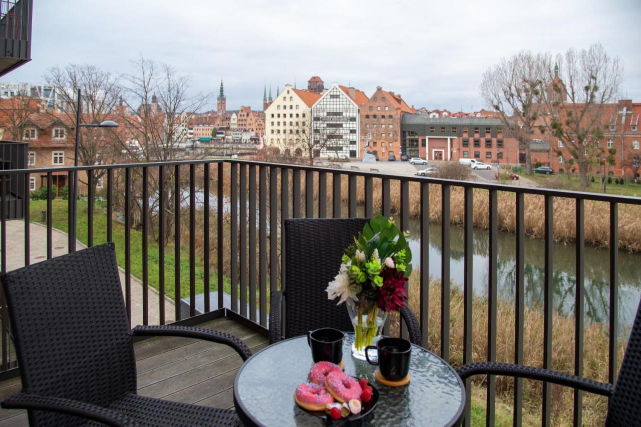 Maya'S Flats & Resorts - River View Gdańsk Exteriör bild