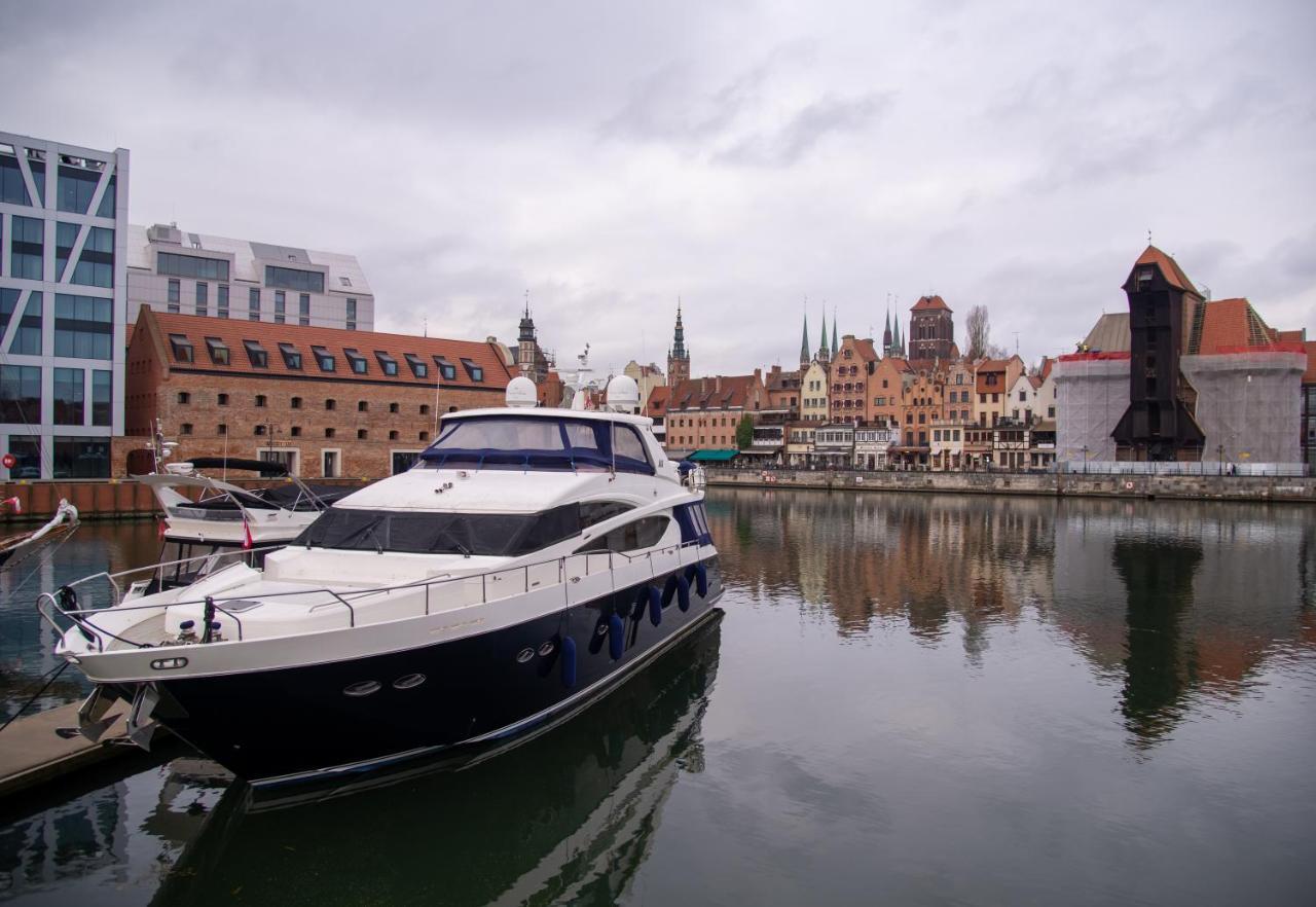 Maya'S Flats & Resorts - River View Gdańsk Exteriör bild