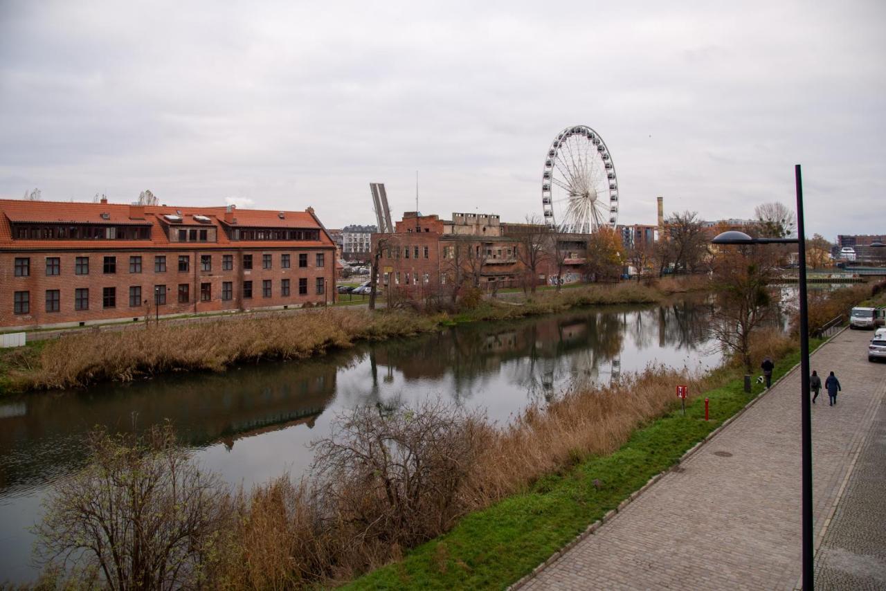 Maya'S Flats & Resorts - River View Gdańsk Exteriör bild