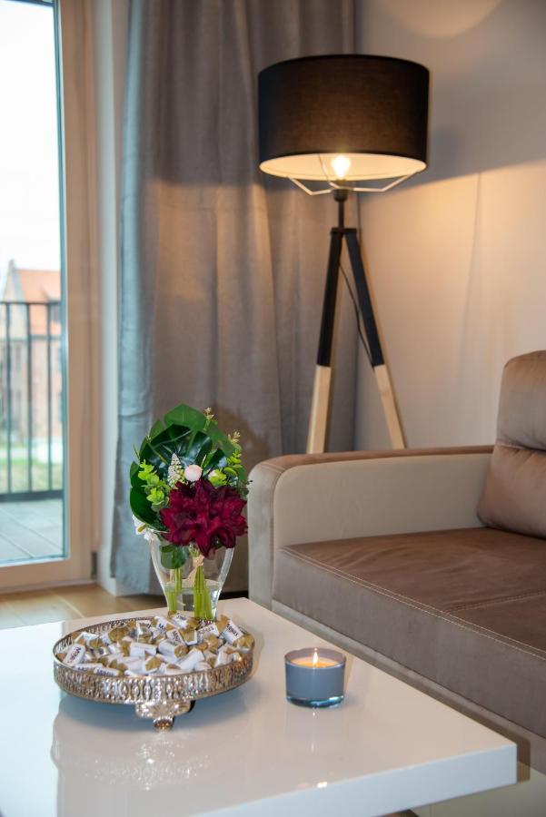 Maya'S Flats & Resorts - River View Gdańsk Exteriör bild